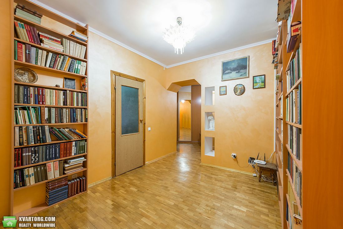 Sell 3-room apartment. Киев,  Вишняковская — photo 4