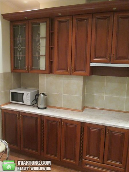 Rent out office. Киев, ул.Жилянская — photo 4