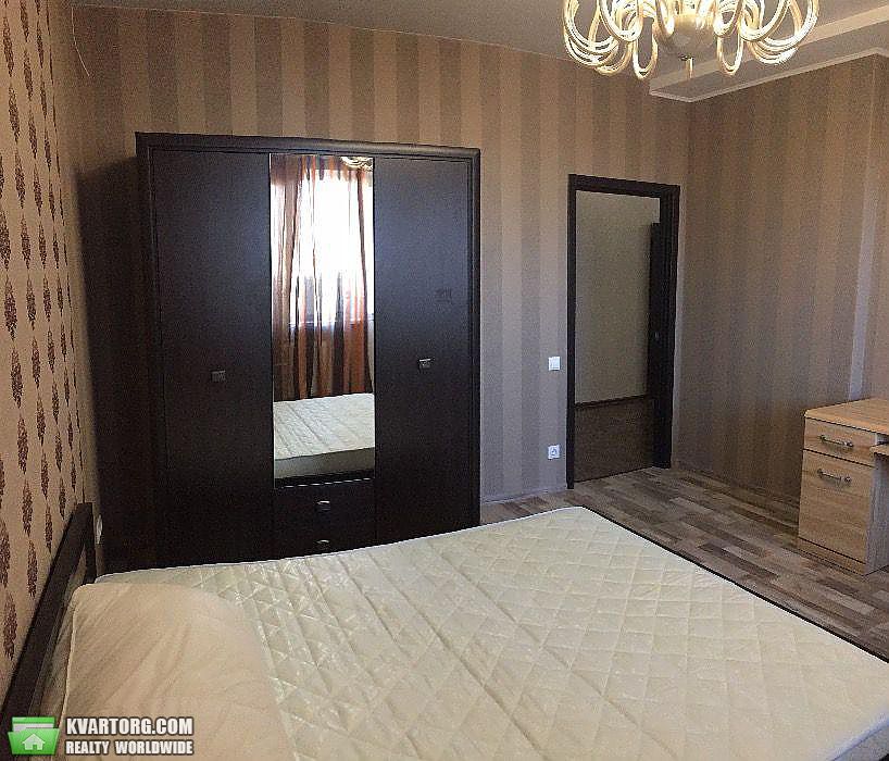 Rent out 3-room apartment. Киев,  Туманяна — photo 4