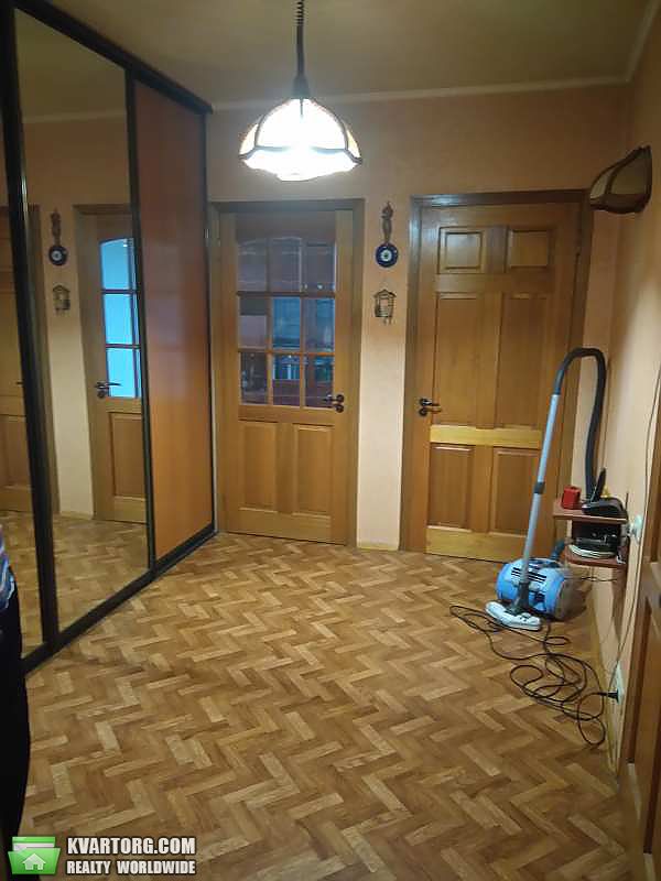 Rent out 3-room apartment. Харьков, ак.Павлова — photo 1