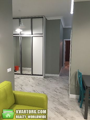 Rent out 2-room apartment. Киев, Жамбила Жабаева — photo 8