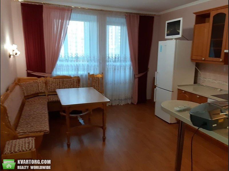 Rent out 2-room apartment. Киев,  Голосеевская — photo 3