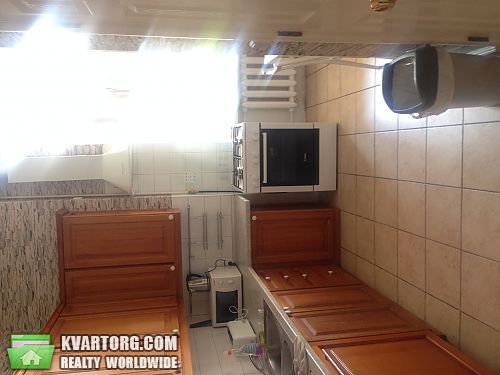 Rent out 4-room apartment. Киев, ул. Антоновича — photo 2