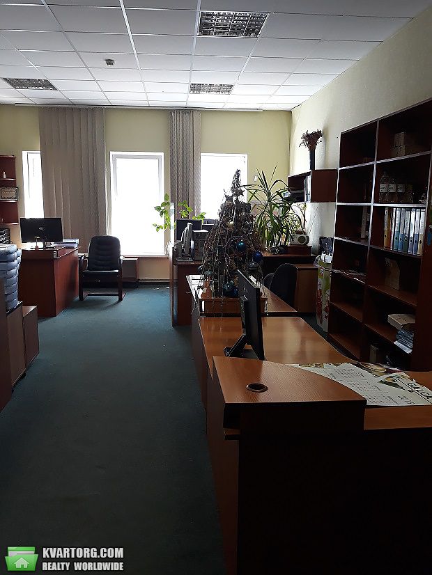 Rent out warehouse. Киев,  Пуховская — photo 3