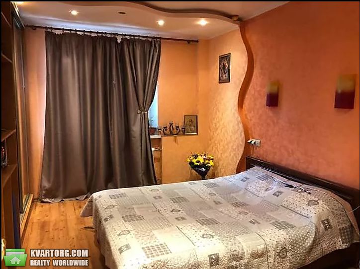 Rent out 3-room apartment. Киев,  Чистяковская — photo 7