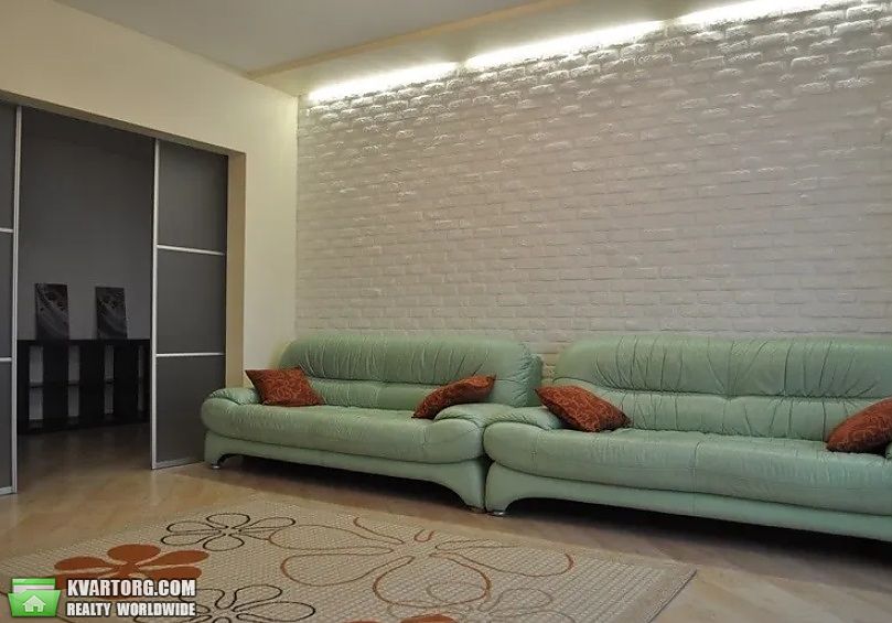 Sell 2-room apartment. Киев,  Харьковское шоссе — photo 1