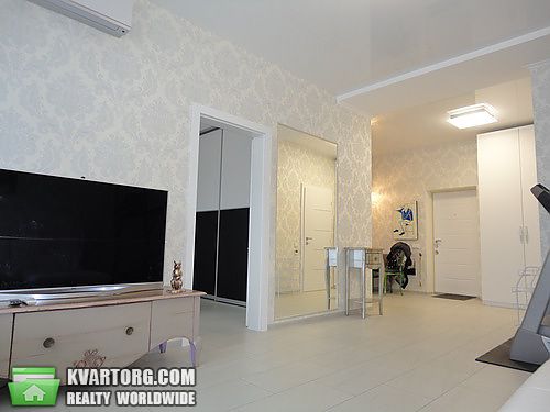 Sell 2-room apartment. Киев, Днепровская наб — photo 1