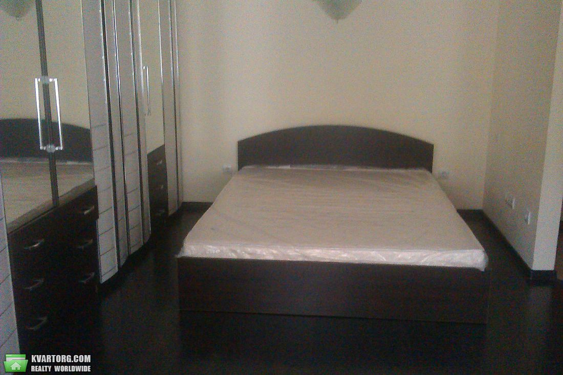 Rent out 1-room apartment. Киев,  Бастионная — photo 5