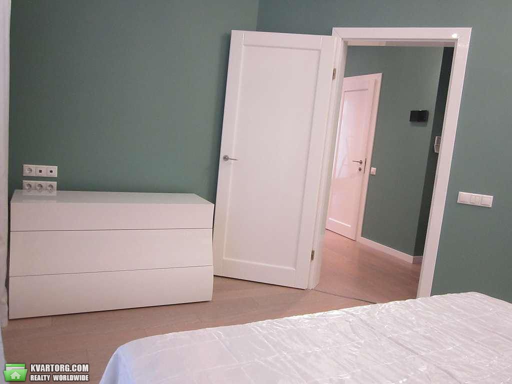 Rent out 3-room apartment. Киев,  Антоновича — photo 5
