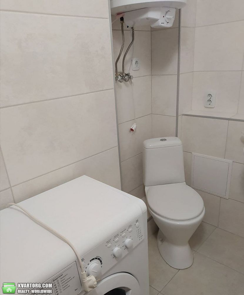 Rent out 1-room apartment. Киев, Балтийский — photo 5