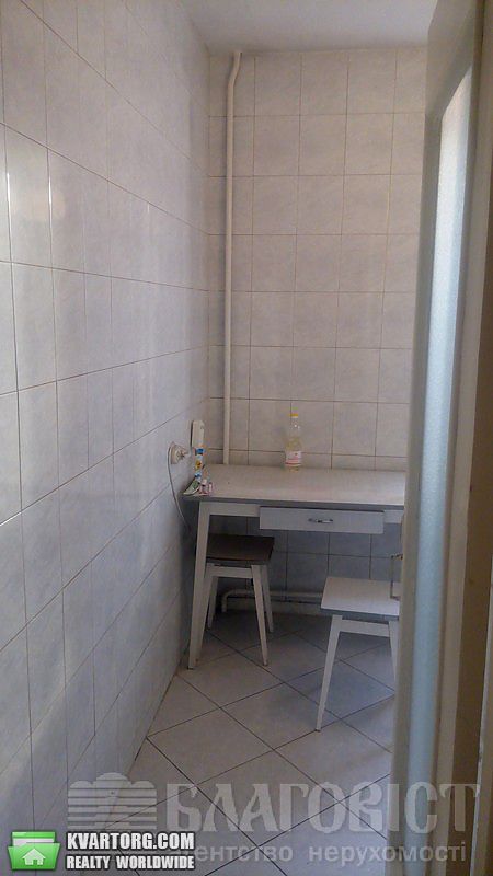 Sell 2-room apartment. Киев, щорса — photo 4