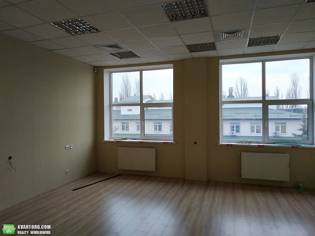 Rent out office. Киев,  Мельникова — photo 1