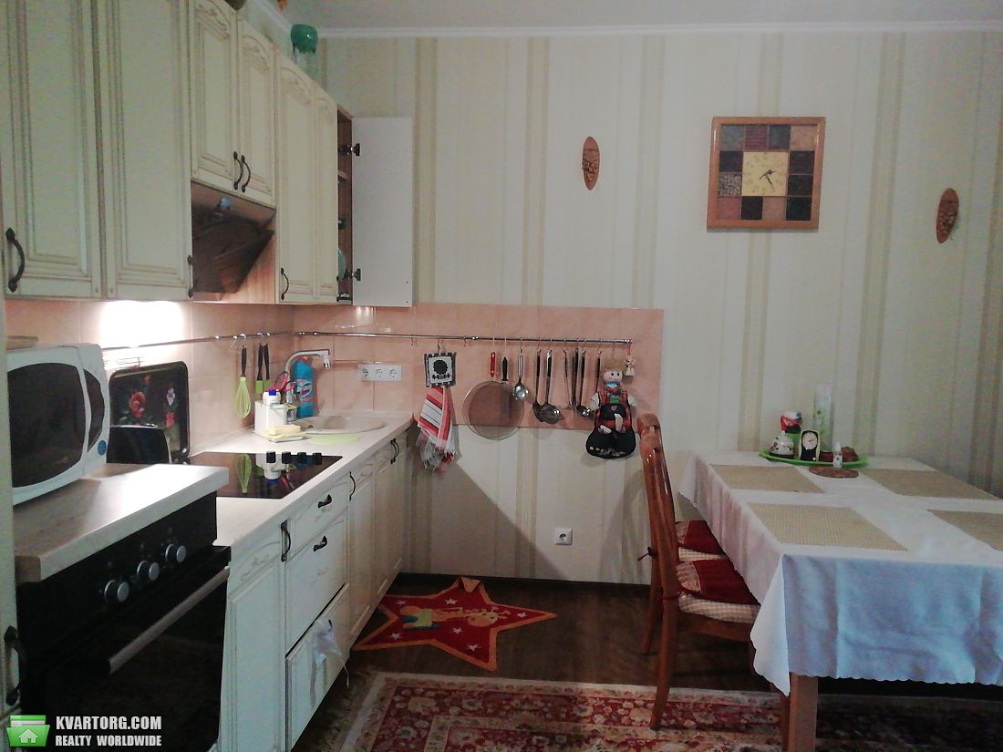 Rent out 1-room apartment. Киев,  Харьковское шоссе — photo 3