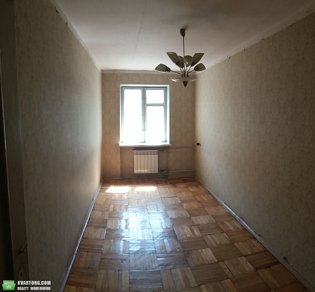 Sell 3-room apartment. Киев,  Ереванская — photo 1