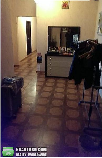Sell 3-room apartment. Киев,  Срибнокильская — photo 9