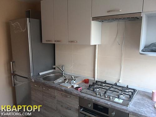 Sell 2-room apartment. Киев,  Урловская — photo 2
