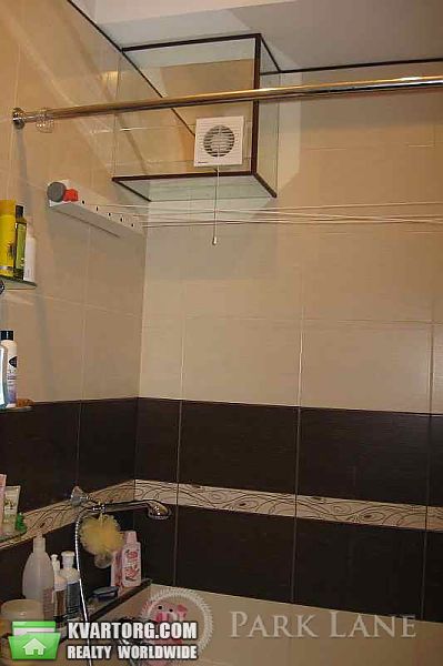 Sell 2-room apartment. Киев, Почайнинская — photo 2