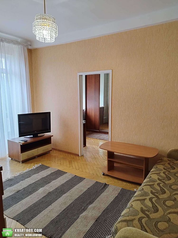 Rent out 2-room apartment. Киев, Шевченко бульвар — photo 6