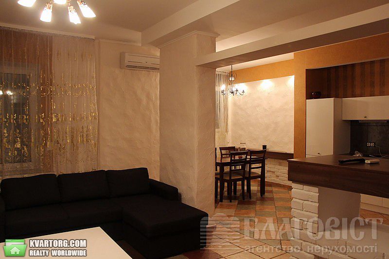 Sell 2-room apartment. Киев,  Дмитриевская — photo 2