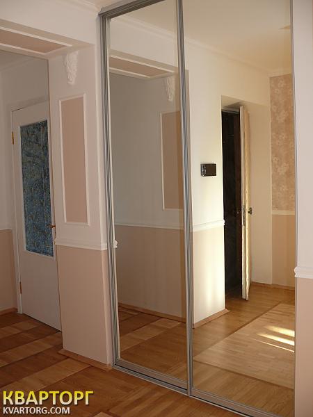 Rent out office. Киев,  Старонаводницкая — photo 2