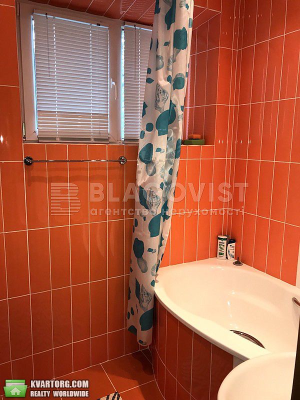 Rent out 2-room apartment. Киев,  Институтская — photo 6