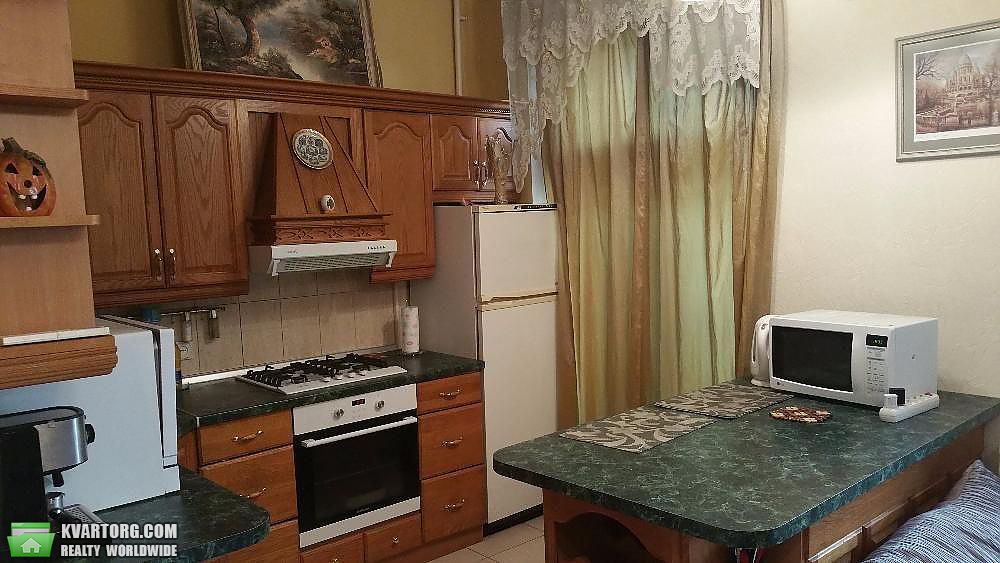 Rent out 3-room apartment. Киев,  Антоновича — photo 5