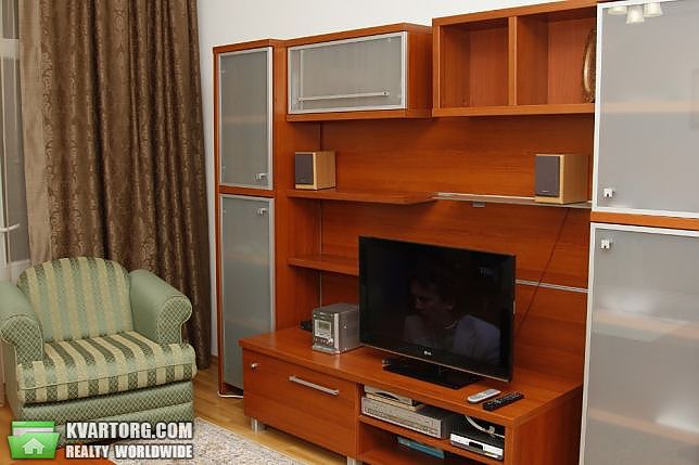 Rent out 2-room apartment. Киев,  Шота Руставели — photo 1