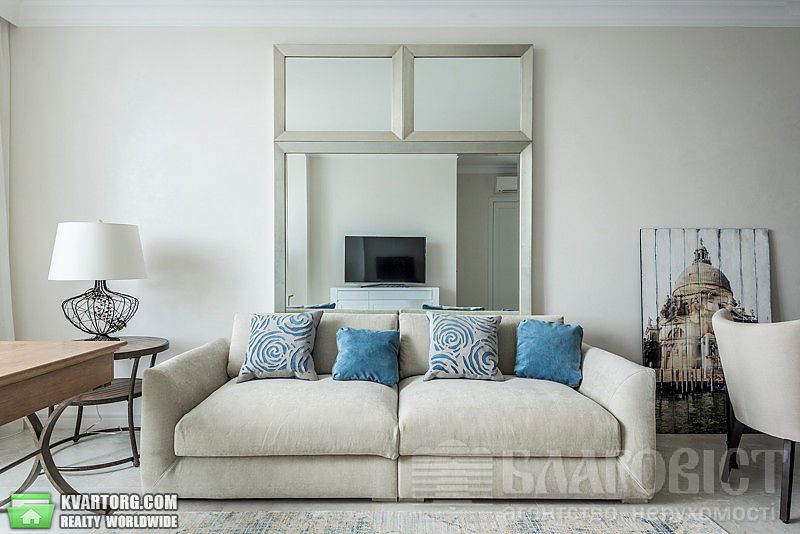 Rent out 2-room apartment. Киев, иоанна павла — photo 2