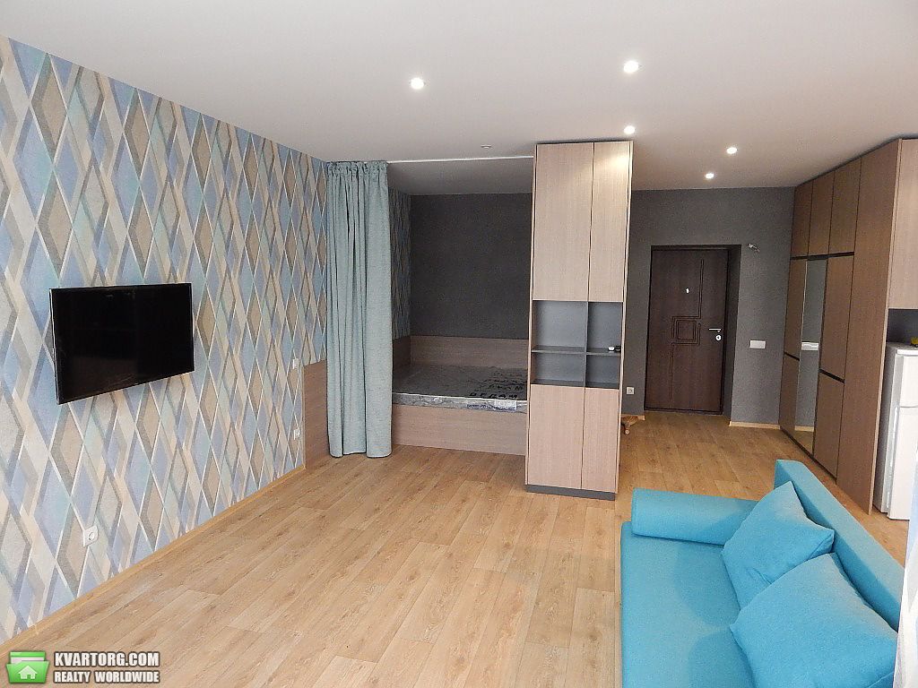 Rent out 1-room apartment. Киев,  Большая Окружная — photo 3