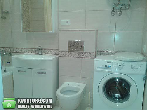 Sell 2-room apartment. Киев, Драгомирова — photo 1