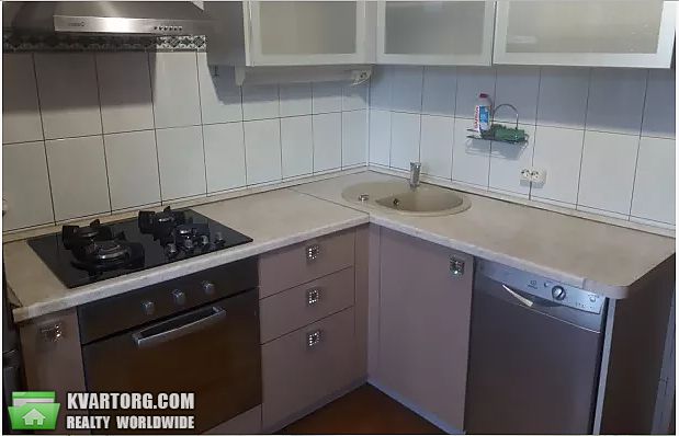 Rent out 2-room apartment. Киев,  Богатырская — photo 3