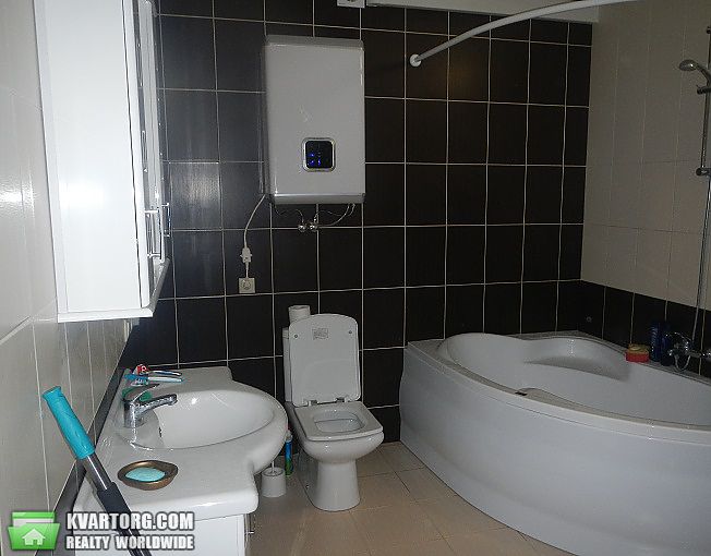 Sell 3-room apartment. Киев,  Ломоносова — photo 9