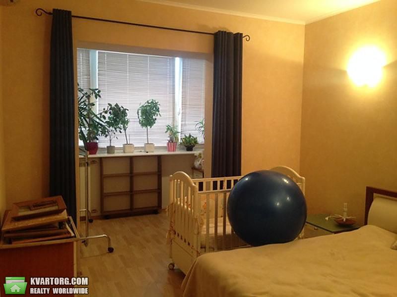 Rent out 3-room apartment. Киев,  Драгомирова — photo 5
