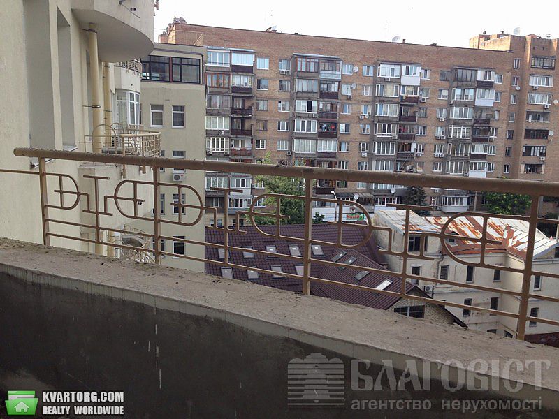 Sell 4-room apartment. Киев,  Тургеневская — photo 8