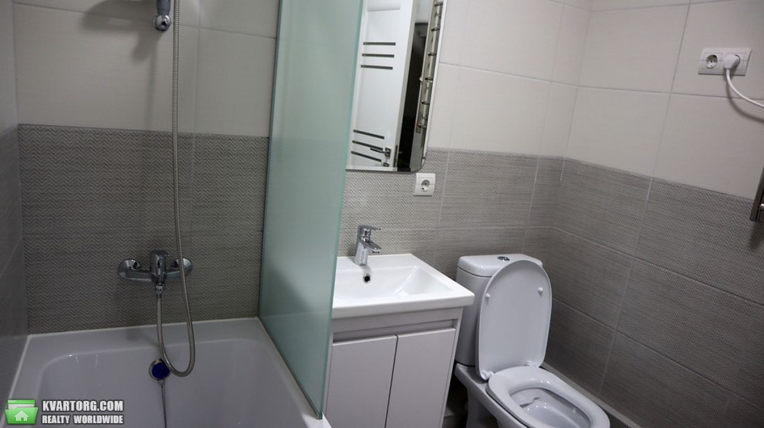Sell 1-room apartment. Киев,  Вишняковская — photo 8