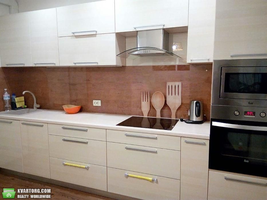 Rent out 2-room apartment. Киев, Сикорского ул. — photo 2