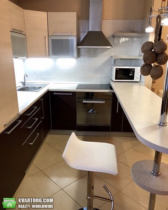 Rent out 2-room apartment. Киев,  Леси Украинки бул — photo 1