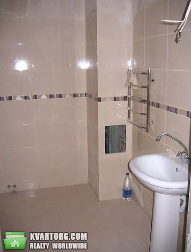 Sell 2-room apartment. Киев,  Срибнокильская — photo 9