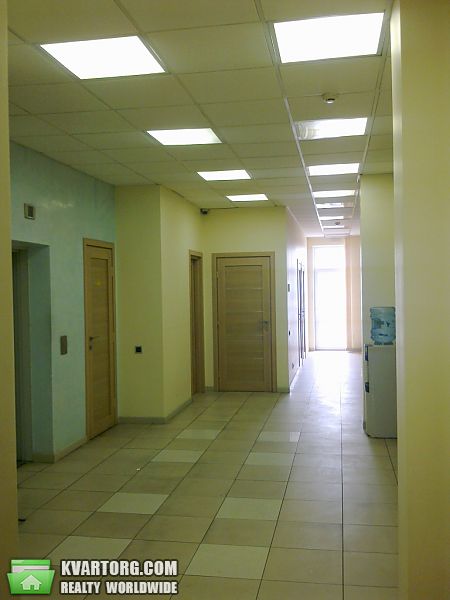 Sell office. Киев, ул. И. Дубового 18 — photo 4