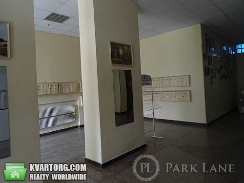 Sell 3-room apartment. Киев, Старонаводницкая — photo 9
