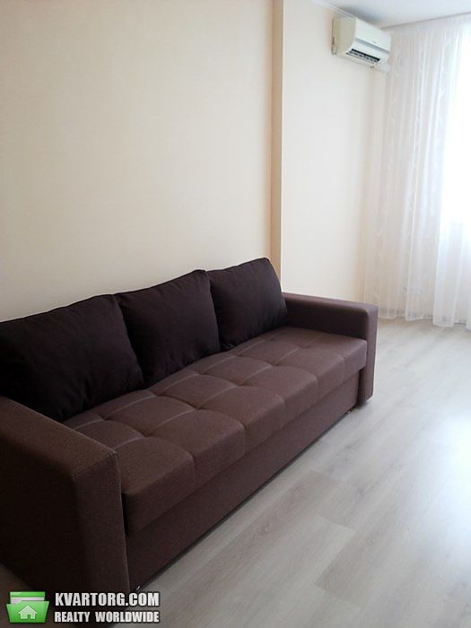 Rent out 2-room apartment. Киев, пер. Лобачевского — photo 7