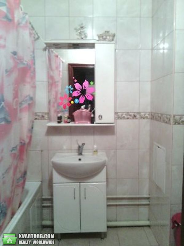 Sell 2-room apartment. Киев,  Милославская — photo 3