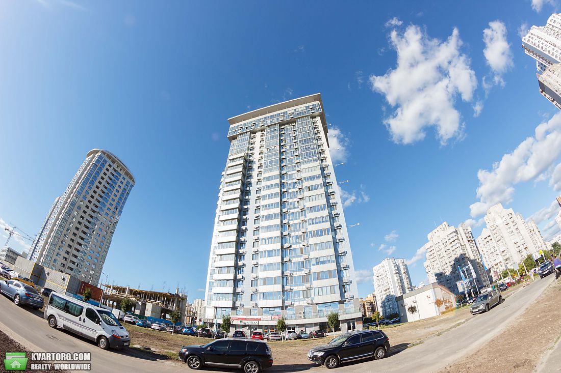 Rent out 2-room apartment. Киев,  Днепровская наб — photo 1
