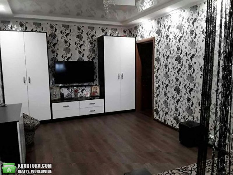 Sell 2-room apartment. Киев,  Героев Днепра — photo 2