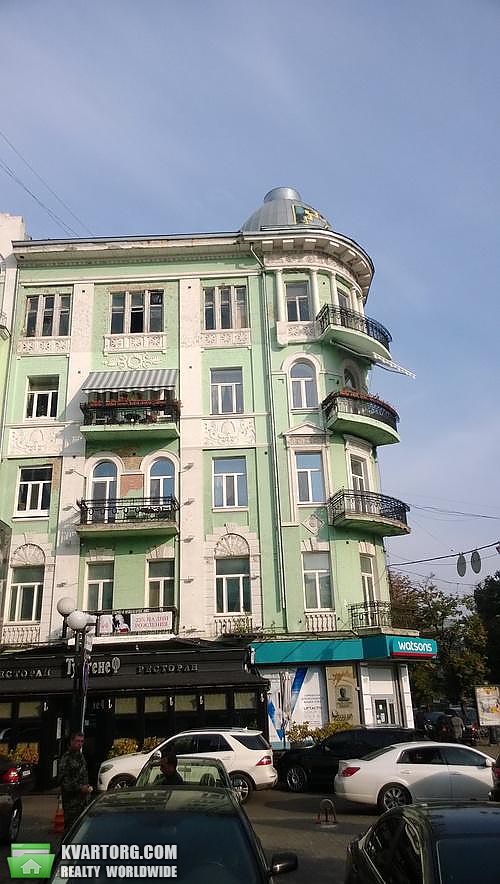 Sell 4-room apartment. Киев,  Большая Житомирская — photo 2
