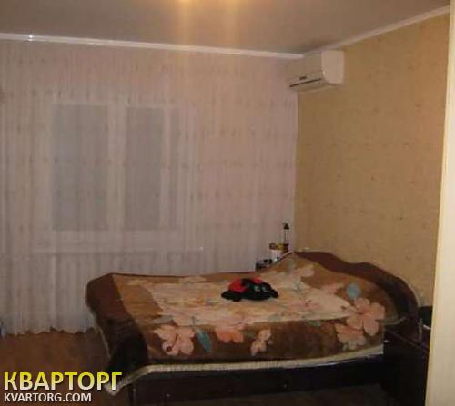 Sell 3-room apartment. Киев,  Пчелки — photo 1