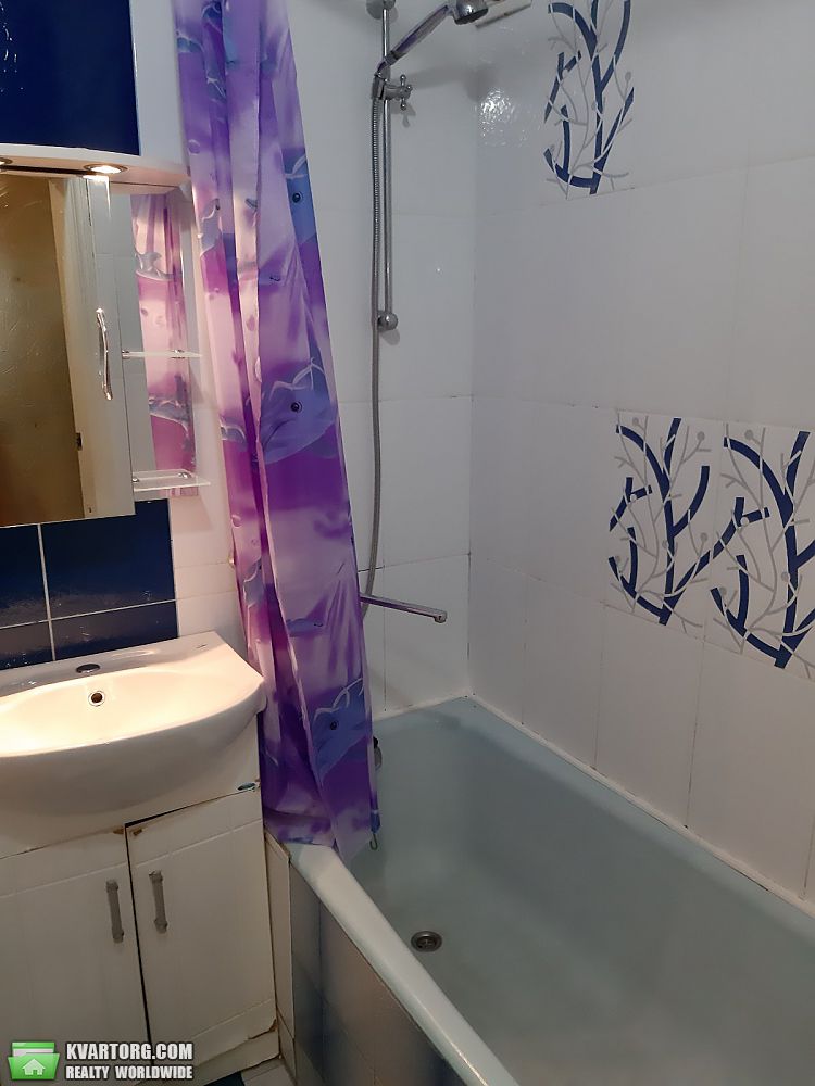 Rent out 2-room apartment. Киев,  Братиславская — photo 6