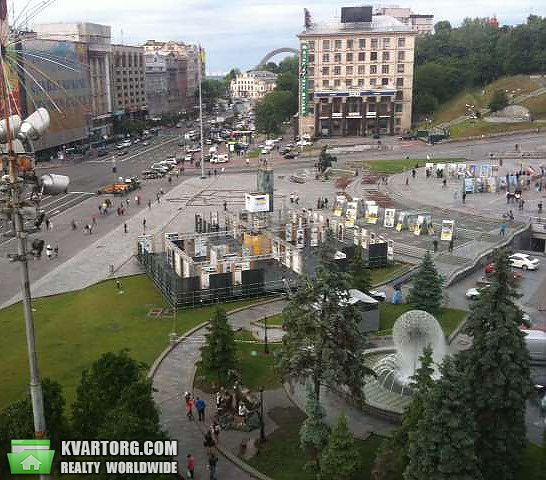 Rent out 2-room apartment. Киев,  Крещатик — photo 9