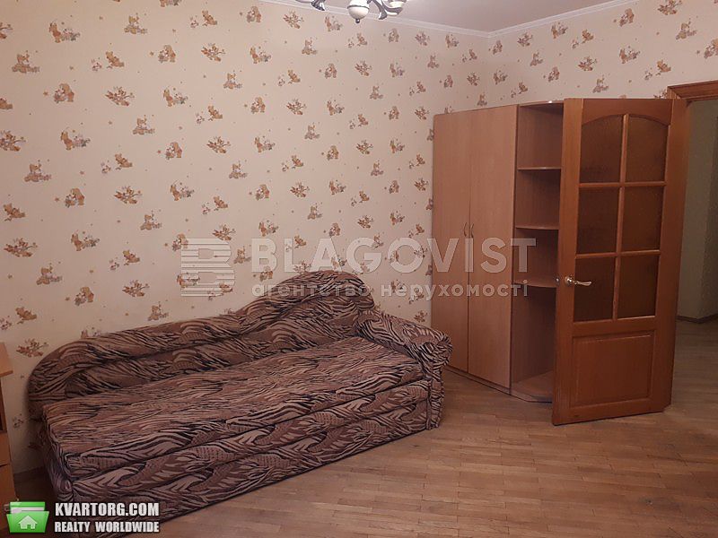 Sell 3-room apartment. Киев,  Урловская — photo 5