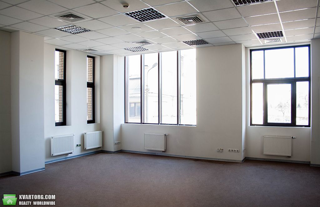 Rent out office. Киев, Жилянская — photo 4